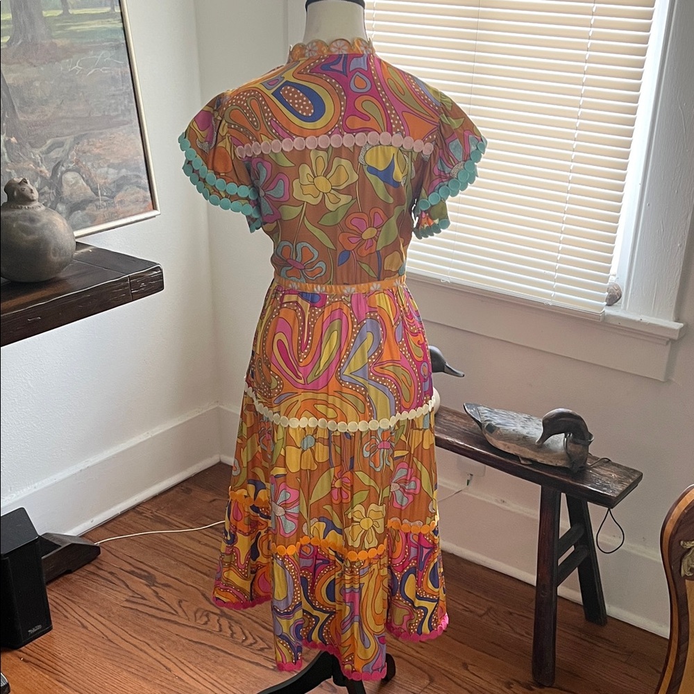 Vintage-Inspired Floral Midi Dress in Orange & Pink - Picture 7 of 14